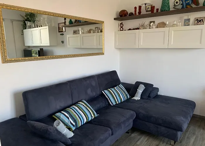 Appartamento Con Terrazza In Zona Navigli - Tortona
